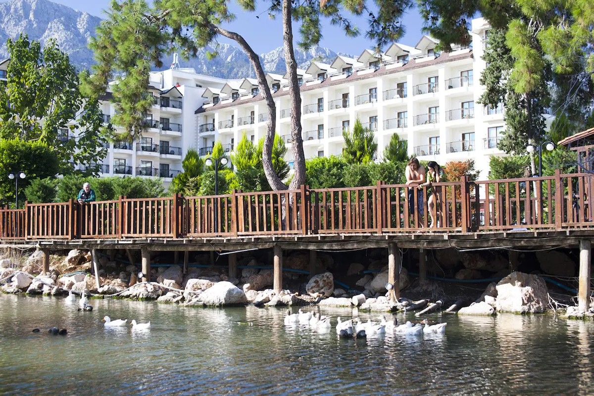 هتل پالمت بیچ ریزورت آنتالیا